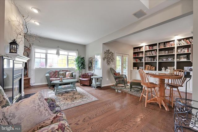 725 BROOKSIDE LN, Lebanon, PA 17042