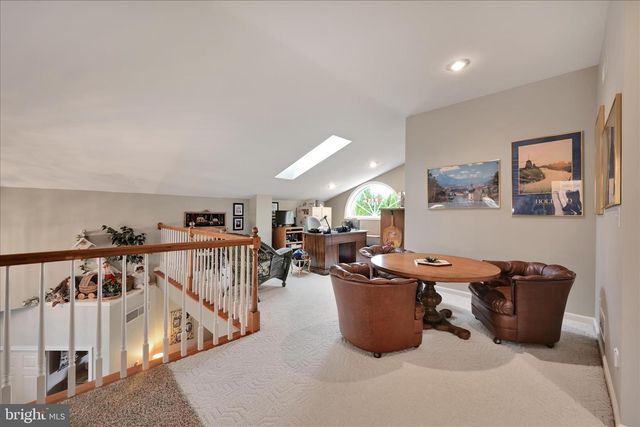 725 BROOKSIDE LN, Lebanon, PA 17042