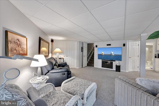 725 BROOKSIDE LN, Lebanon, PA 17042