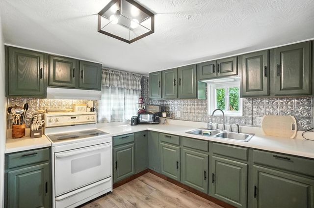 473 W County Line Road 473 W County Line Road, Springfield, OH 45502