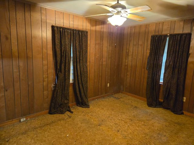 1568 ROLLING HILLS DR, Memphis, TN 38127