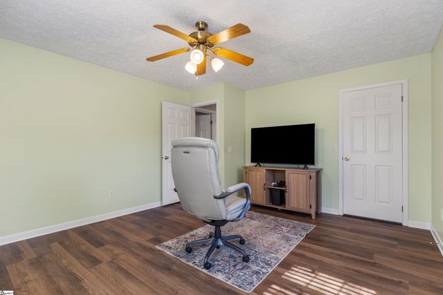 225 Hawkins Creek Court, Greenville, SC 29609