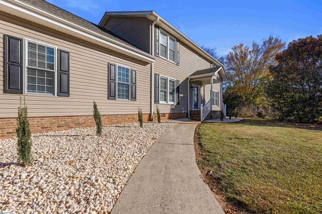 225 Hawkins Creek Court, Greenville, SC 29609