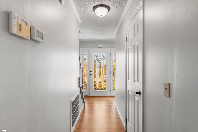 225 Hawkins Creek Court, Greenville, SC 29609