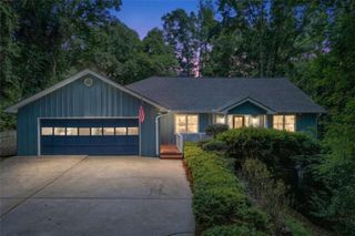 8170 Old Mill Drive, Gainesville, GA 30506