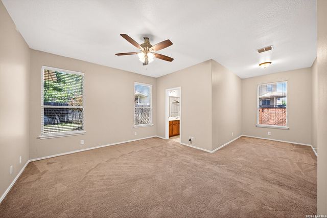 7811 MCGOWEN FLD, San Antonio, TX 78227