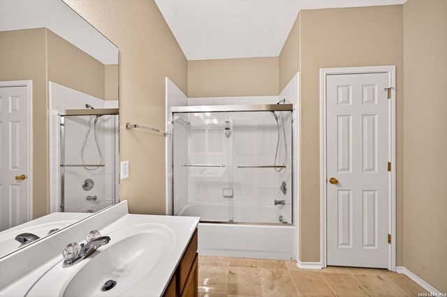7811 MCGOWEN FLD, San Antonio, TX 78227