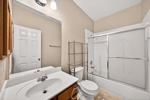 7811 MCGOWEN FLD, San Antonio, TX 78227