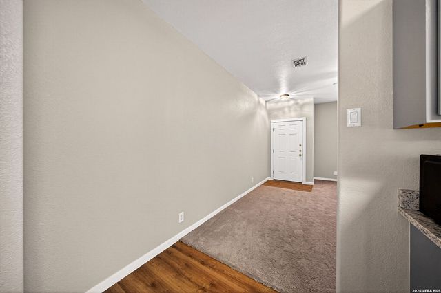 7811 MCGOWEN FLD, San Antonio, TX 78227