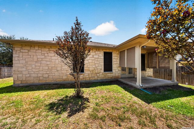 7811 MCGOWEN FLD, San Antonio, TX 78227