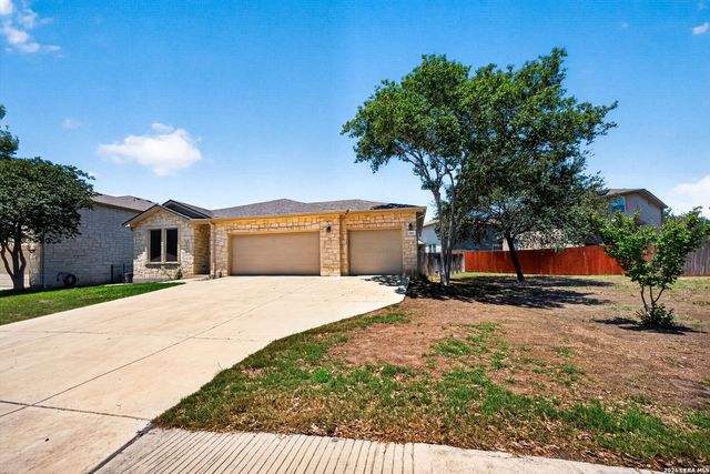 7811 MCGOWEN FLD, San Antonio, TX 78227
