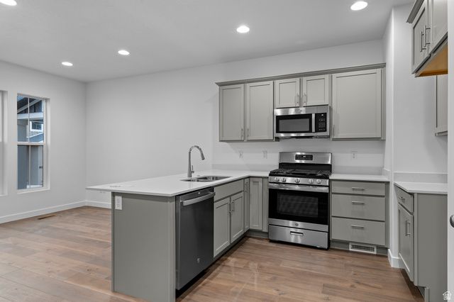 6684 N MONUMENT PEAK, Eagle Mountain, UT 84005