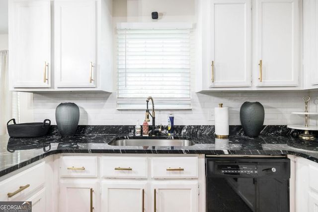 301 Bowen Drive, Warner Robins, GA 31088