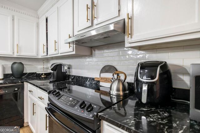 301 Bowen Drive, Warner Robins, GA 31088