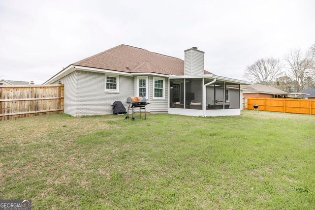 301 Bowen Drive, Warner Robins, GA 31088