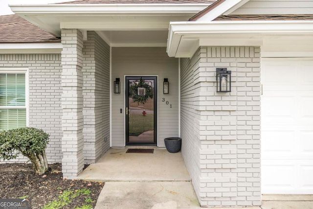 301 Bowen Drive, Warner Robins, GA 31088