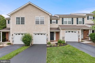 135 FAIRWAY DR, Trappe, PA 19426