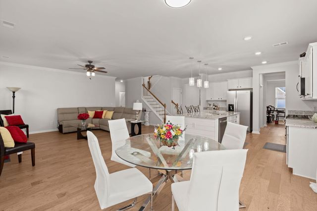197 Cherry Grove Drive, Summerville, SC 29483