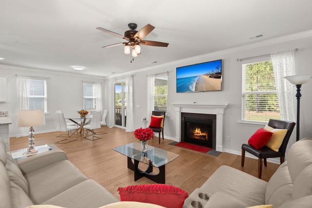 197 Cherry Grove Drive, Summerville, SC 29483