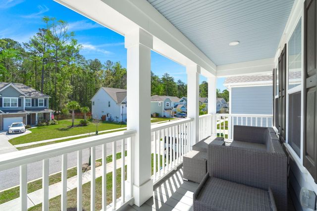 197 Cherry Grove Drive, Summerville, SC 29483