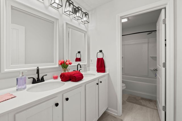 197 Cherry Grove Drive, Summerville, SC 29483