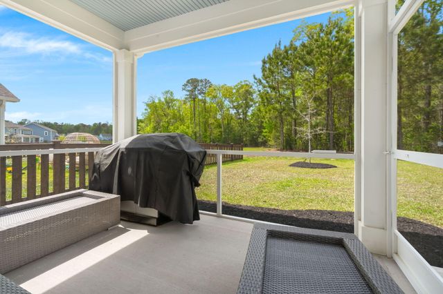 197 Cherry Grove Drive, Summerville, SC 29483
