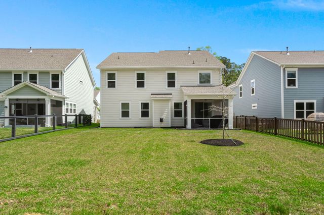 197 Cherry Grove Drive, Summerville, SC 29483