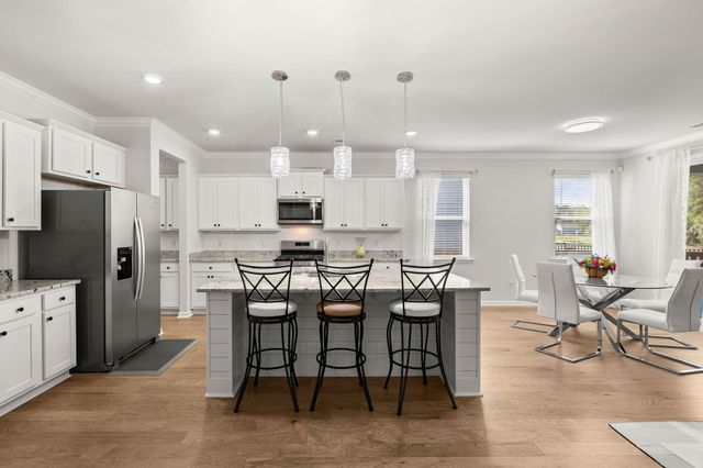 197 Cherry Grove Drive, Summerville, SC 29483