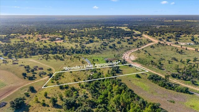 9249 Creek Side Drive, Salado, TX 76571