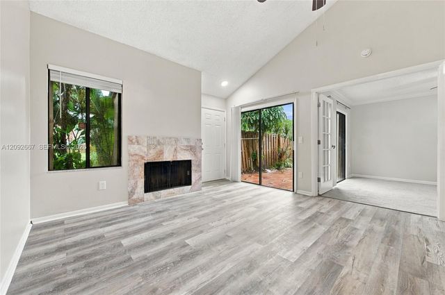 4120 Palm Bay Circle, West Palm Beach, FL 33406