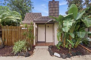 4120 Palm Bay Circle, West Palm Beach, FL 33406