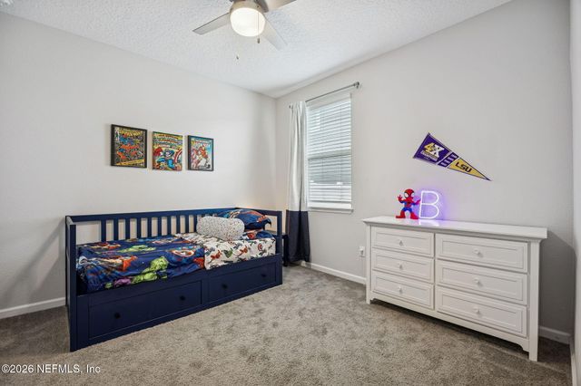 555 BLUE DAZE ST Street, Yulee, FL 32097