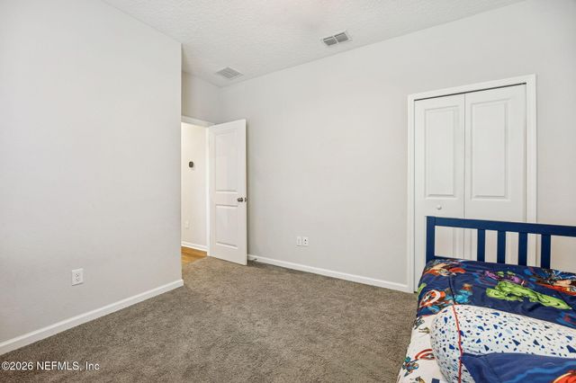 555 BLUE DAZE ST Street, Yulee, FL 32097