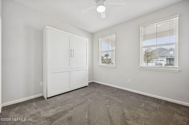 555 BLUE DAZE ST Street, Yulee, FL 32097