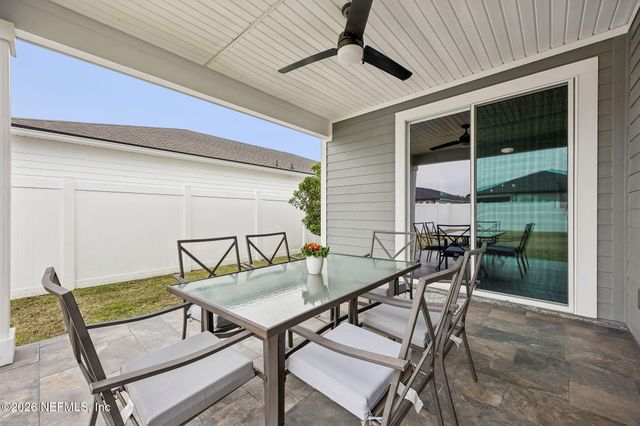 555 BLUE DAZE ST Street, Yulee, FL 32097