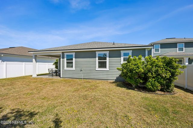 555 BLUE DAZE ST Street, Yulee, FL 32097