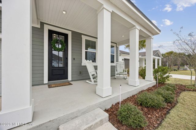 555 BLUE DAZE ST Street, Yulee, FL 32097