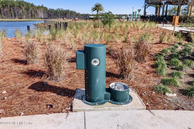 555 BLUE DAZE ST Street, Yulee, FL 32097