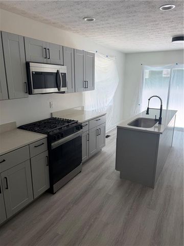 1700 North Avenue NW, Atlanta, GA 30318