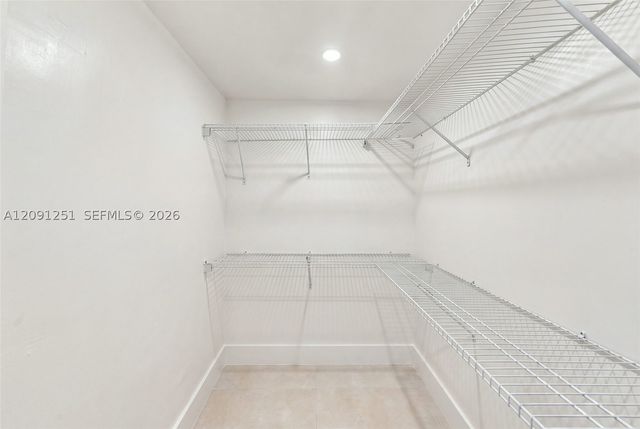 1055 NE 144th St, North Miami, FL 33161