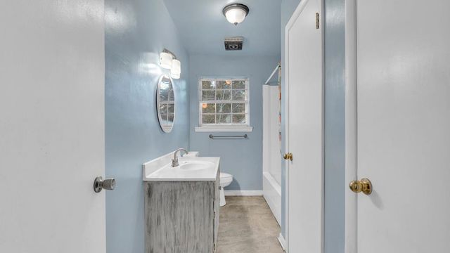 8 E Sharon Circle, Ringgold, GA 30736