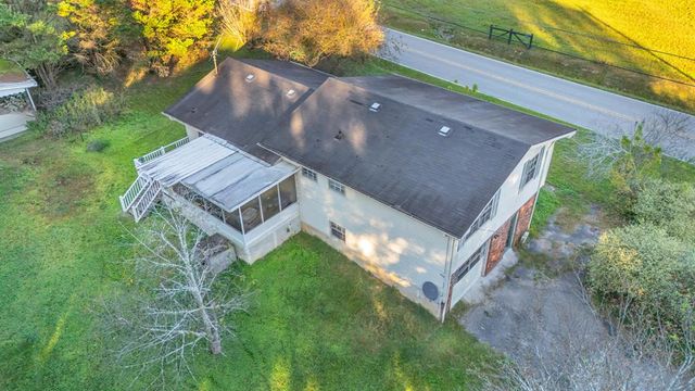 8 E Sharon Circle, Ringgold, GA 30736