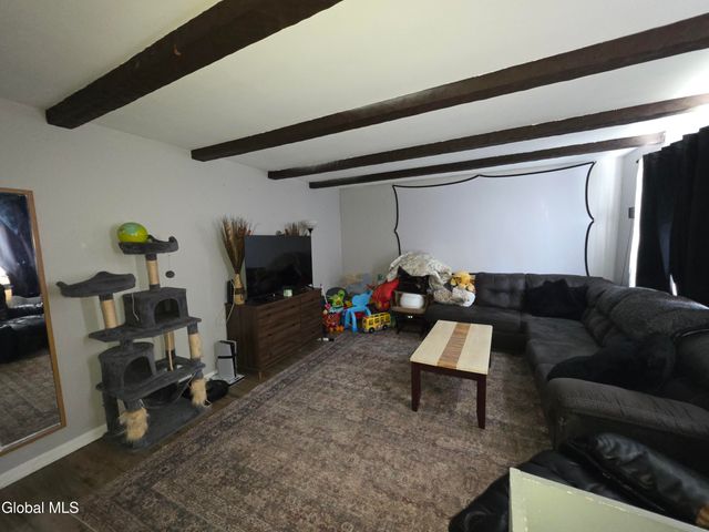 40 Frost Place, Albany, NY 12205