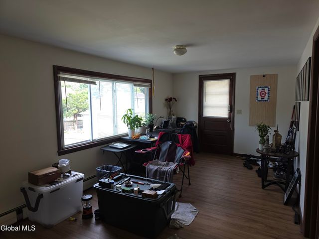 40 Frost Place, Albany, NY 12205