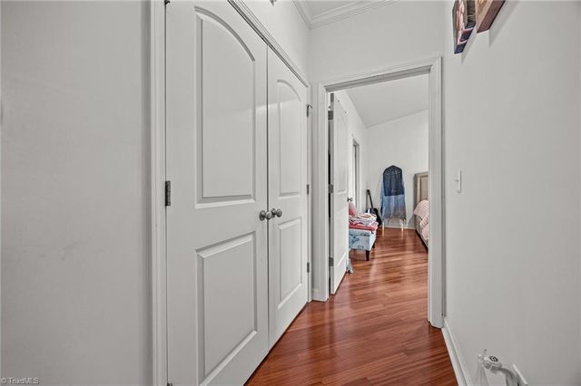 7102 W Friendly Avenue 304, Greensboro, NC 27410