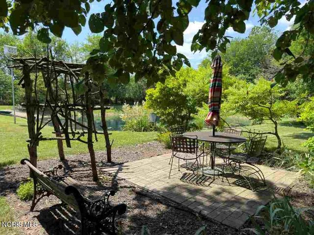1460 Scott Road, Swanton, OH 43558