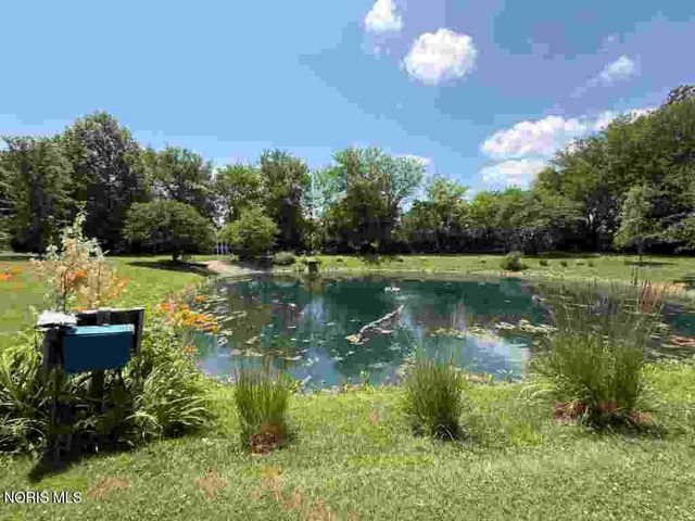 1460 Scott Road, Swanton, OH 43558
