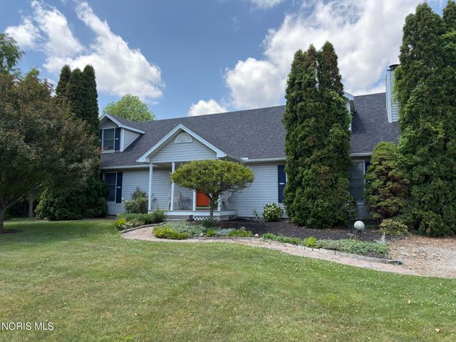 1460 Scott Road, Swanton, OH 43558