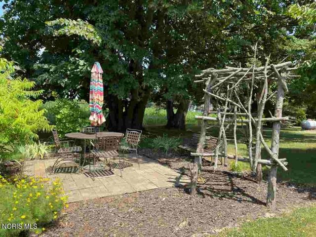1460 Scott Road, Swanton, OH 43558