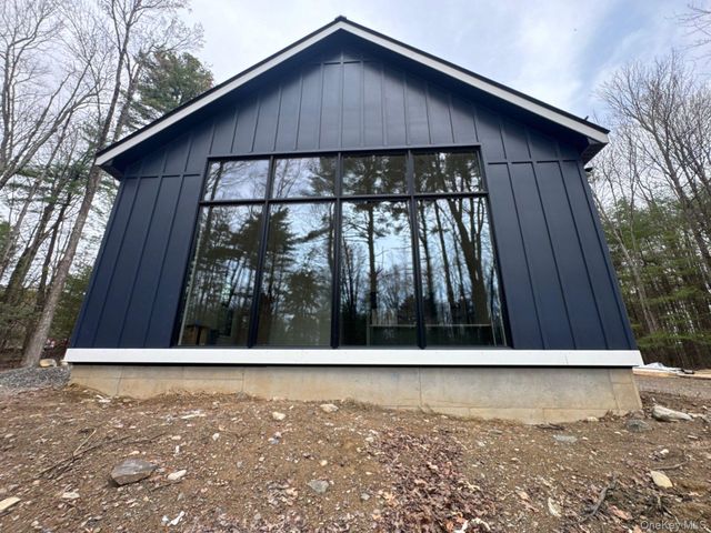 720 Upper Cherrytown Road, Kerhonkson, NY 12446